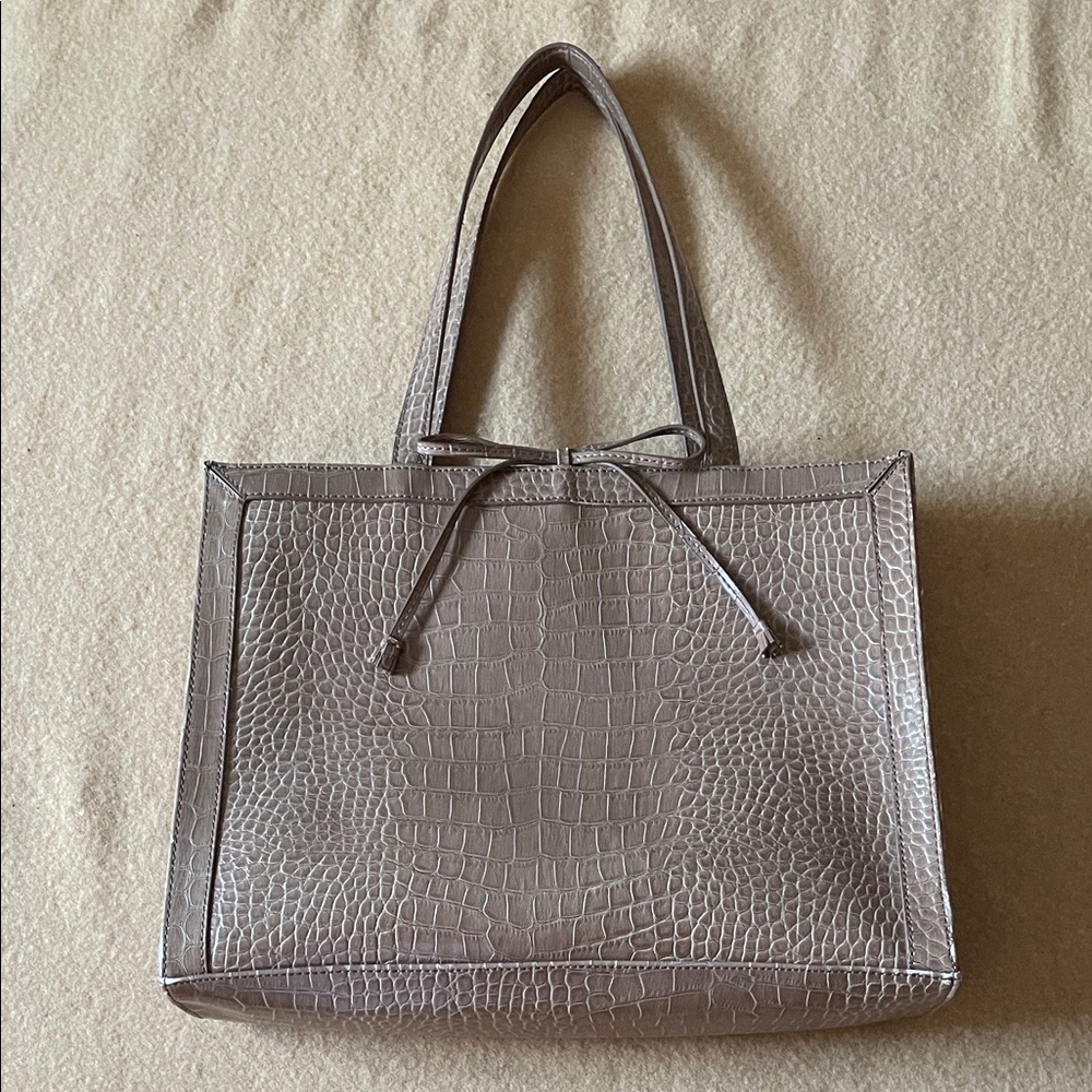 Vintage 90s Liz Claiborn Tan Crocodile Embossed Faux Leather Tote Bag